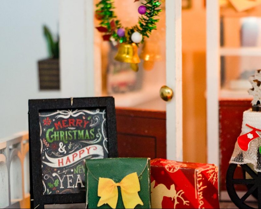 PC2319  圣誕糖果屋