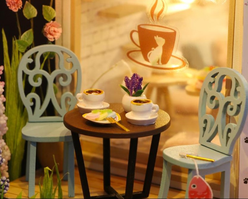 M2111 貓咖后花園